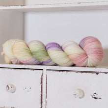 Load image into Gallery viewer, Lupins