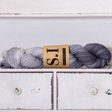 Load image into Gallery viewer, Dance in the Rain - DK