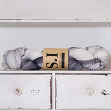 Load image into Gallery viewer, Pied Wagtail