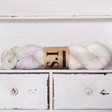 Load image into Gallery viewer, Wild Spearmint