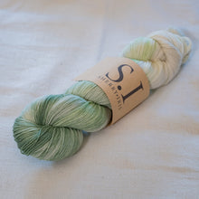 Load image into Gallery viewer, Cow Parsley