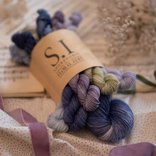 Load image into Gallery viewer, Bluebells Bouquet