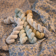 Load image into Gallery viewer, Inspired by Liberty! Yarn Minis - Poppy & Daisy