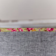 Load image into Gallery viewer, Linen drawstring project bag
