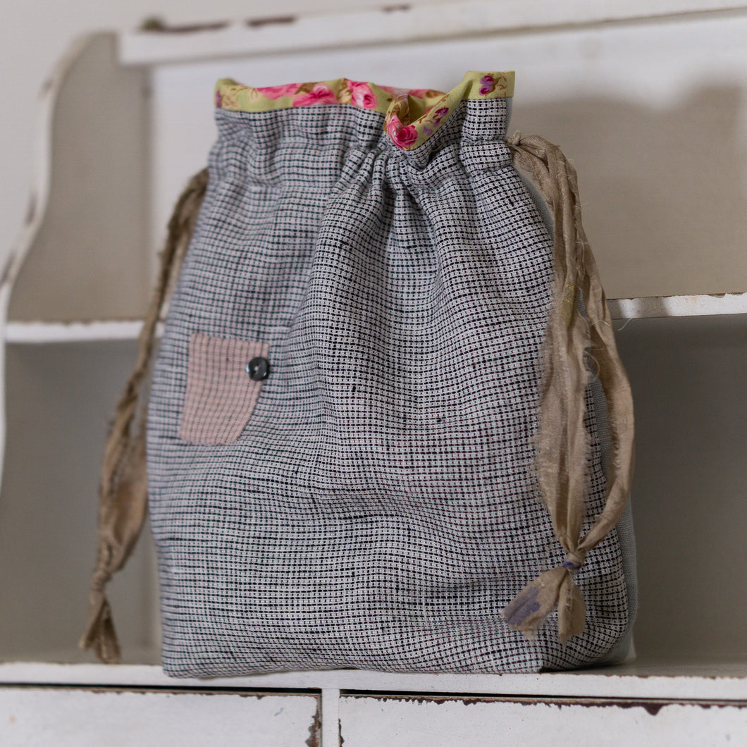 Linen drawstring project bag