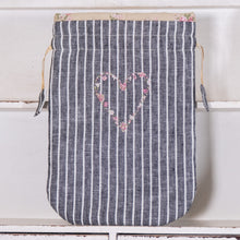 Load image into Gallery viewer, Heart Design Hand Embroidered Notions Pouch
