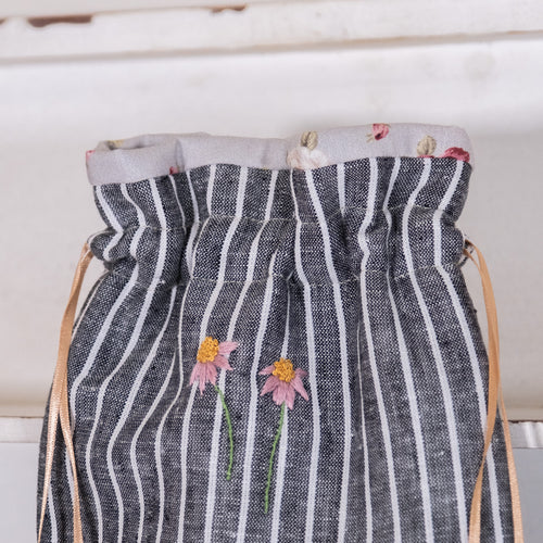 Embroidered Bags & Pouches – Sherry Iris