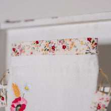 Load image into Gallery viewer, Vintage Hand Embroidered project bag
