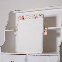 Load image into Gallery viewer, Vintage Hand Embroidered project bag
