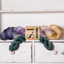 Load image into Gallery viewer, Passion Flower &amp; Eucalyptus Sock Set
