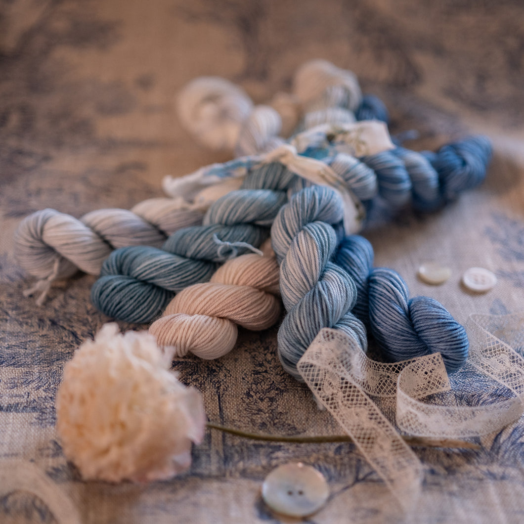Moments Collection - No.2 Eleven O'Clock - Yarn