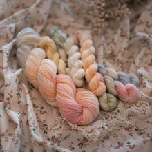 Load image into Gallery viewer, Inspired by Liberty! Minis Club ELIZABETH
