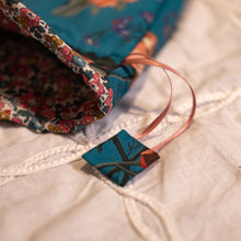 Load image into Gallery viewer, Drawstring Bag
