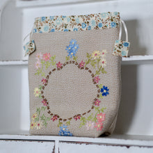 Load image into Gallery viewer, Vintage Embroidered Drawstring Pouch
